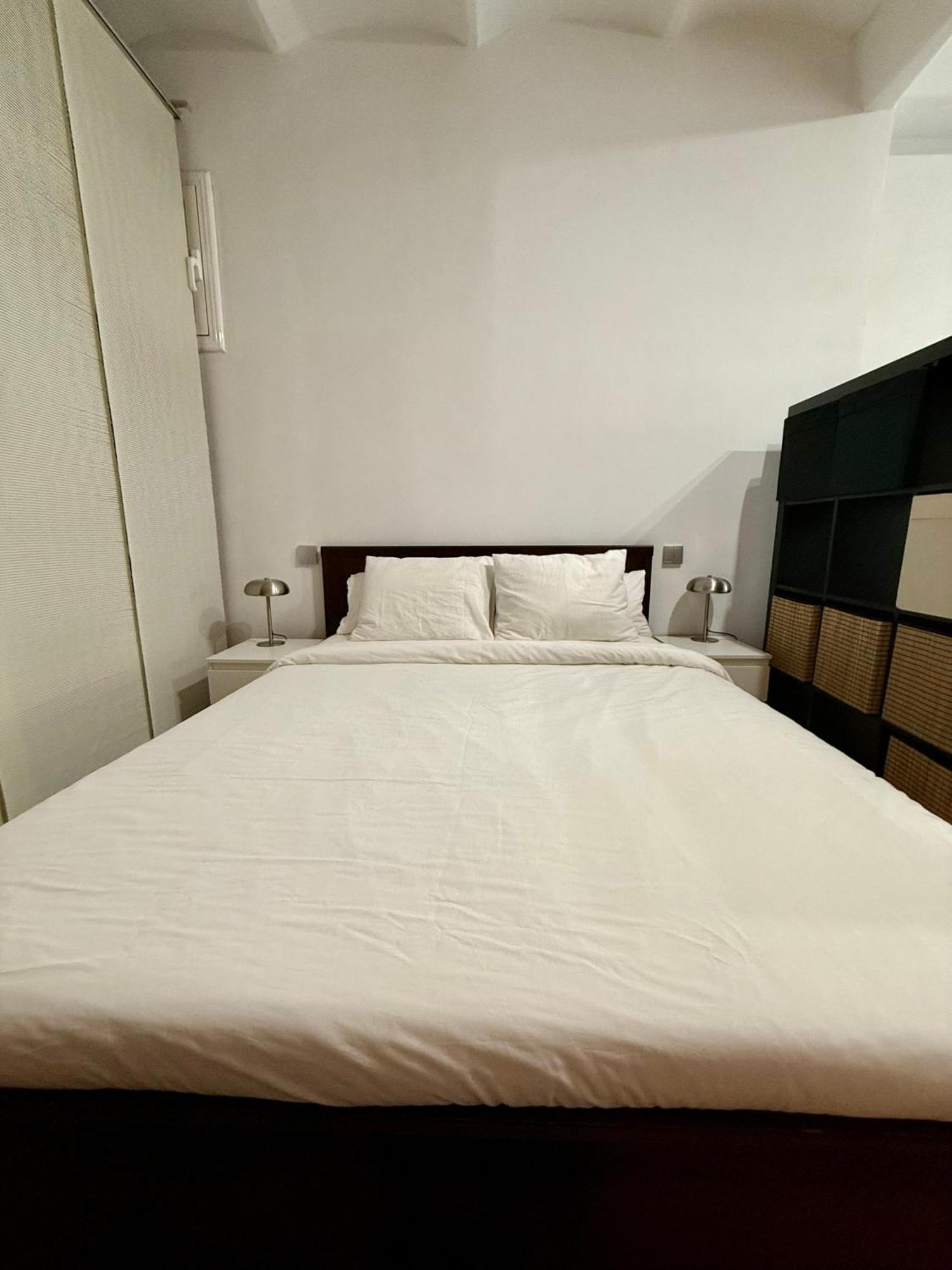 Newly Renovated Stylish Eixample - Great Location Барселона Экстерьер фото